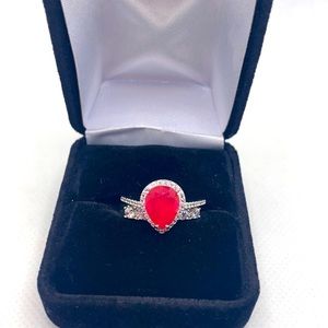 Magenta quartz & white topaz ring size 8